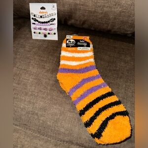 Halloween Extra Soft Socks & Claire’s Beaded Bracelet Set - Perfect Holiday Gift